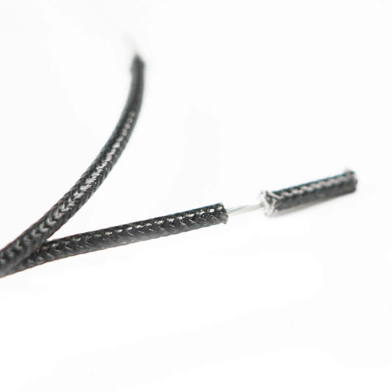 Verkabelung für die Heißluftfritteuse. Kabelbaum für die Hochtemperaturregelung der Heißluftfritteuse Verkabelung für die Heißluftfritteuse. Kabelbaum für die Hochtemperaturregelung der Heißluftfritteuse