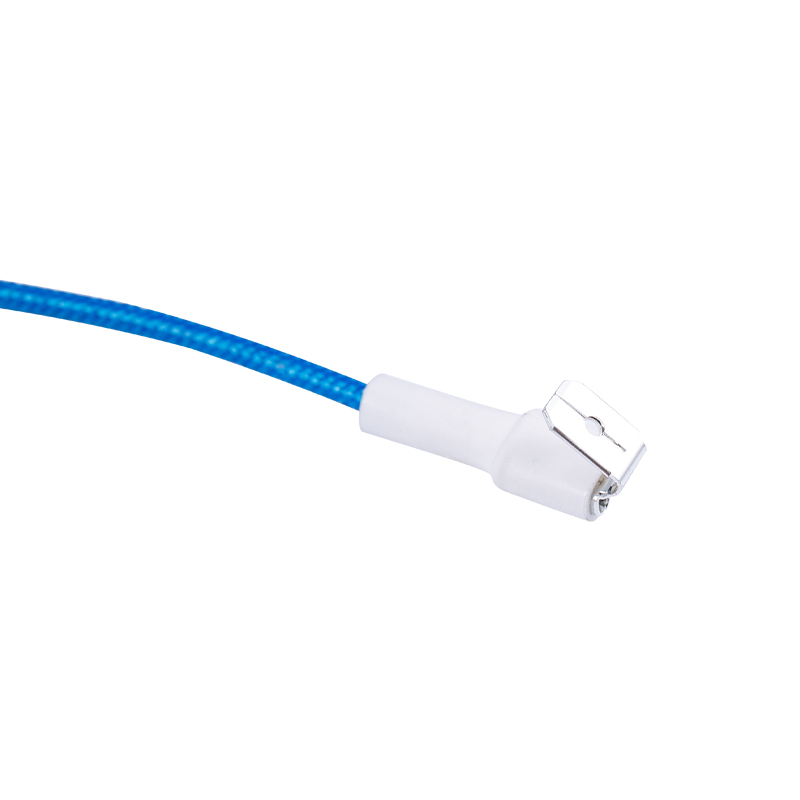 Kabelbaum für den internen Anschluss der Badezimmerheizung Kabelbaum für den internen Anschluss der Badezimmerheizung